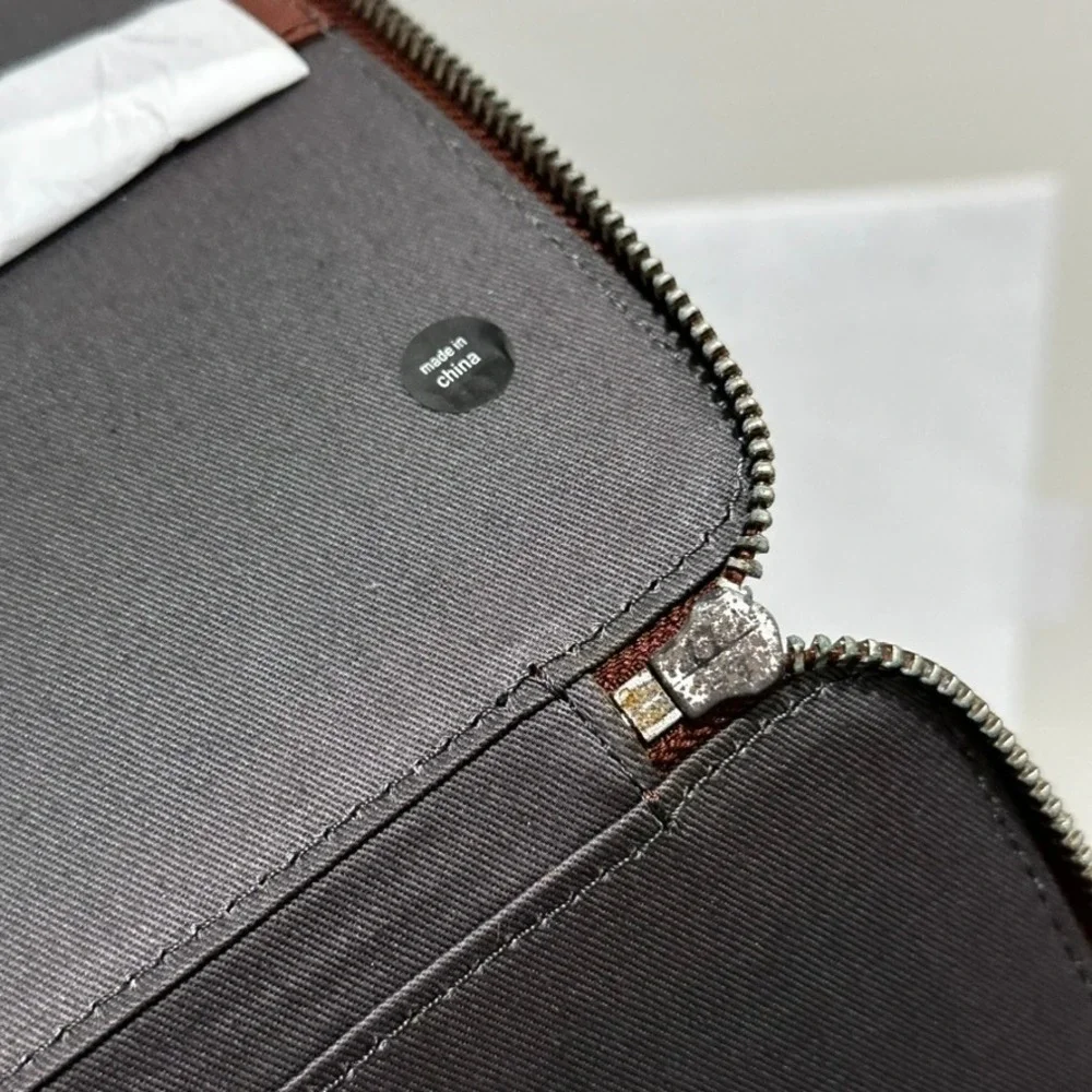 RedEnvelope Brown Leather Travel Tech Tie Organizer Zip Folio Case DAF Initials